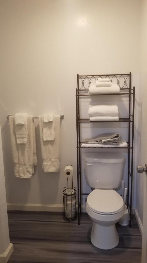 #4 New! Cozy Private Studio! Self Checkin Studio Apt Кио Экстерьер фото